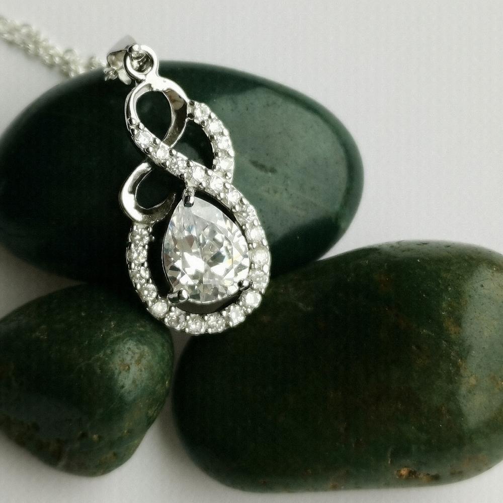 NEW, modern teardrop cz sterling silver pendant necklace